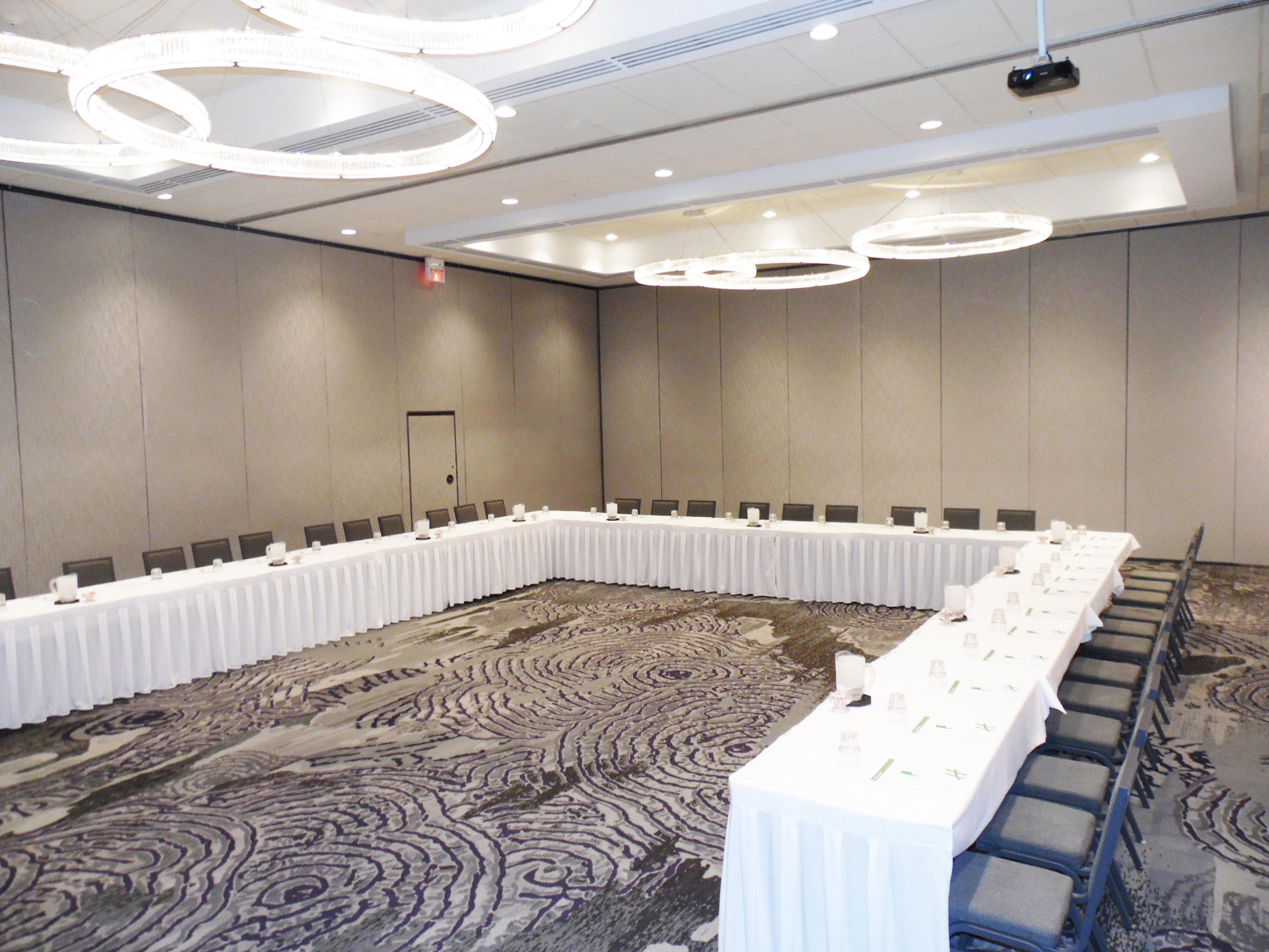 Holiday Inn Chicago Nw Crystal Lk Conv Ctr By Ihg Crystal Lake Εξωτερικό φωτογραφία