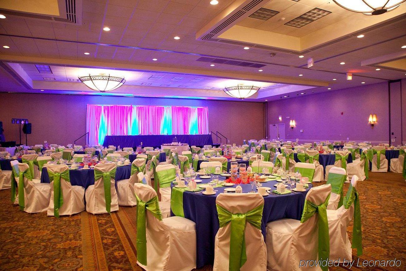 Holiday Inn Chicago Nw Crystal Lk Conv Ctr By Ihg Crystal Lake Εξωτερικό φωτογραφία