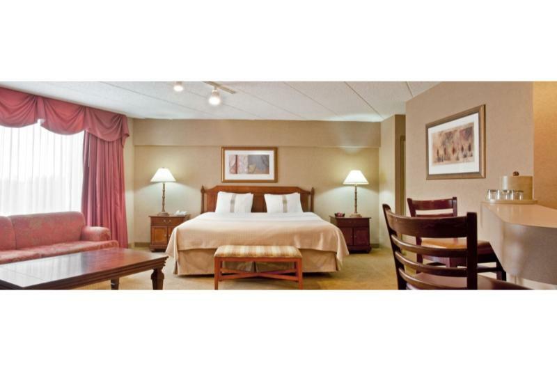 Holiday Inn Chicago Nw Crystal Lk Conv Ctr By Ihg Crystal Lake Εξωτερικό φωτογραφία